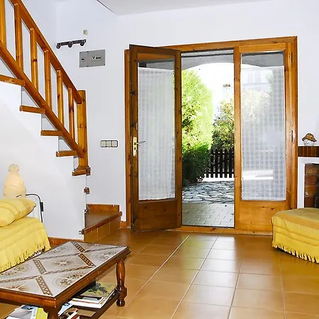 Oliveras Villa